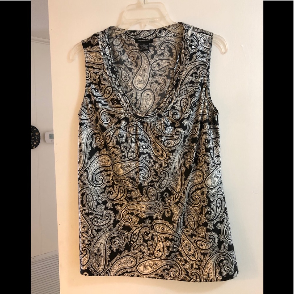 Silky soft and silk look top by Spence, SZ. M
